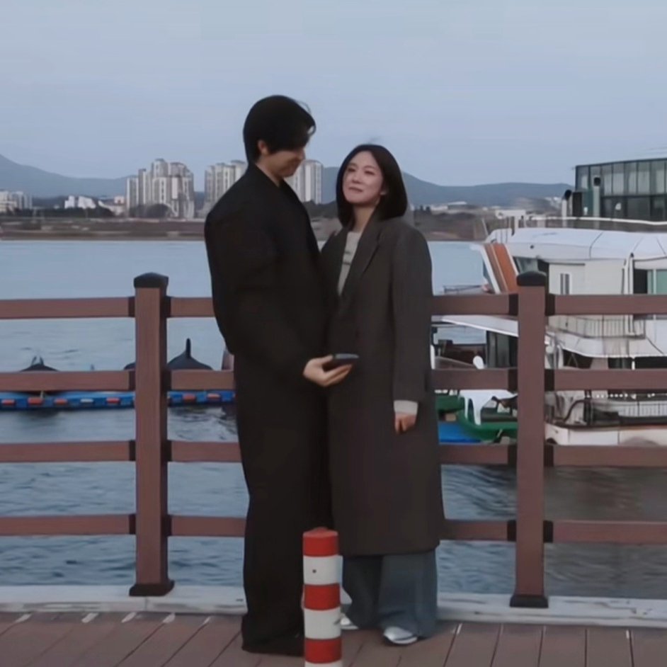 merosyx's tweet photo. บัดซบ นี่เราหยุดยิ้มไม่ได้ เขินส่วนสูงอะ #heartsignal5 https://t.co/1RZh6fb7oN
