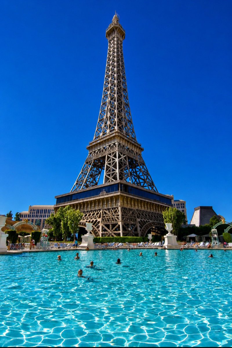 SCVegas's tweet photo. Hello from the pool at Paris Las Vegas. 😎☀️🍹
Not a bad way to spend the day. https://t.co/lJYKzKLxHN