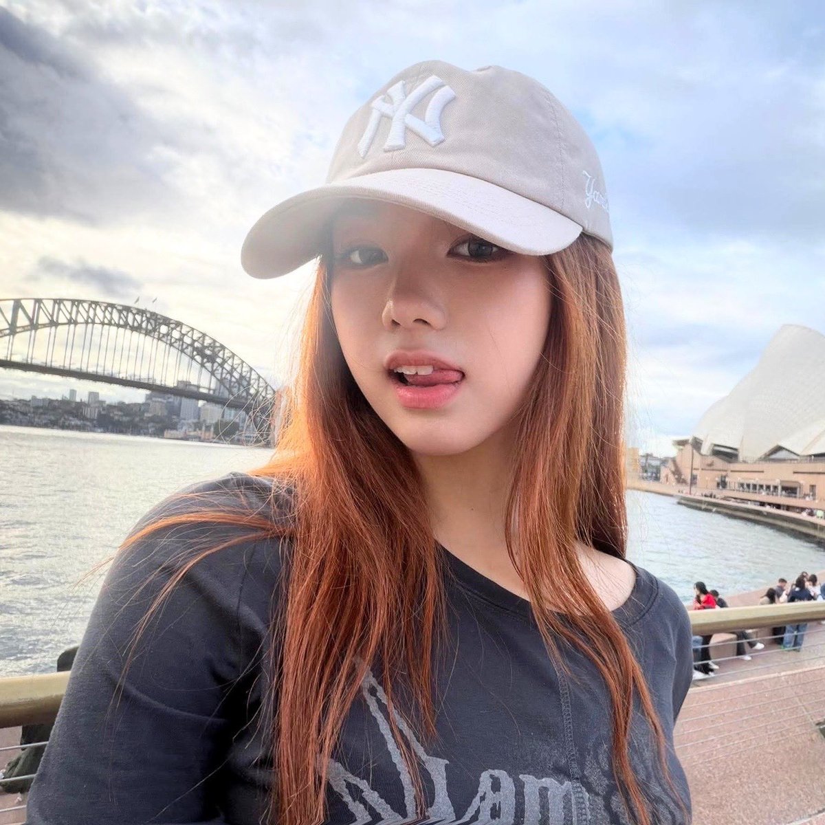 zenithafter's tweet photo. cool hat 🧢

#유니스 #이펙스 #엘리시아 #외시 
#UNIS #EPEX #ELISIA #WISH https://t.co/fJ2JRUKTyK