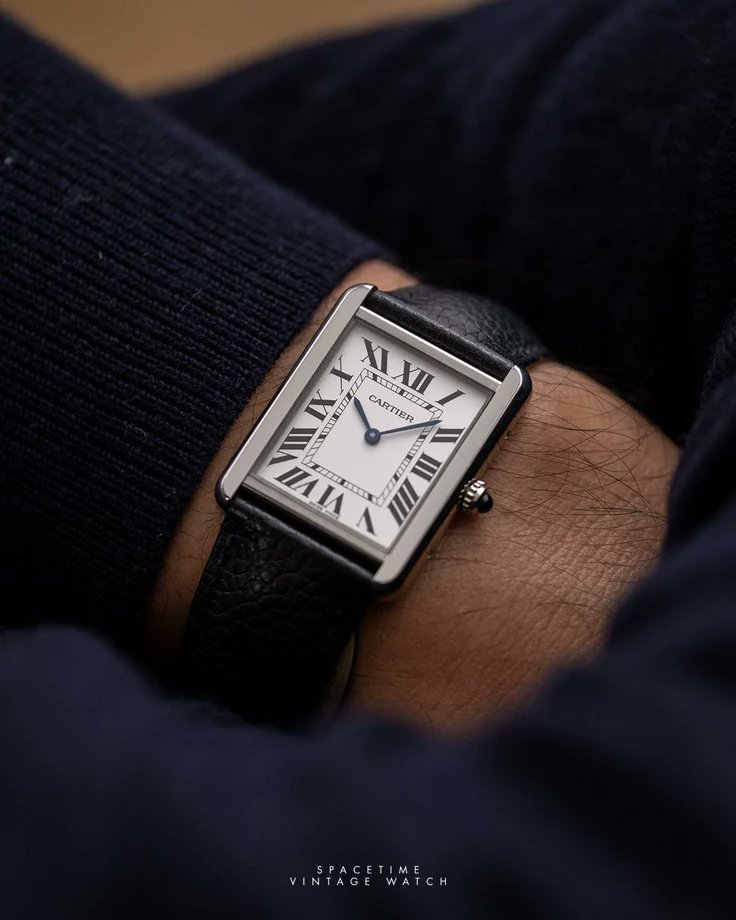 Prime_Asthetic's tweet photo. Not everyone notices a Cartier. The right people do. ⌚✨ https://t.co/KDB0I3tDZg