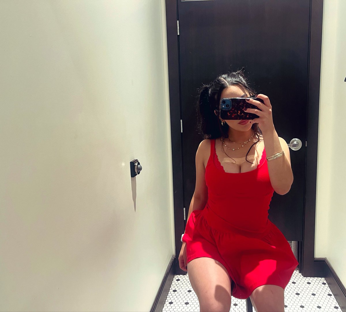 XoXo_JinxSin's tweet photo. You don’t deserve to see my pretty face 🐞 https://t.co/qsPxcT7Bgv