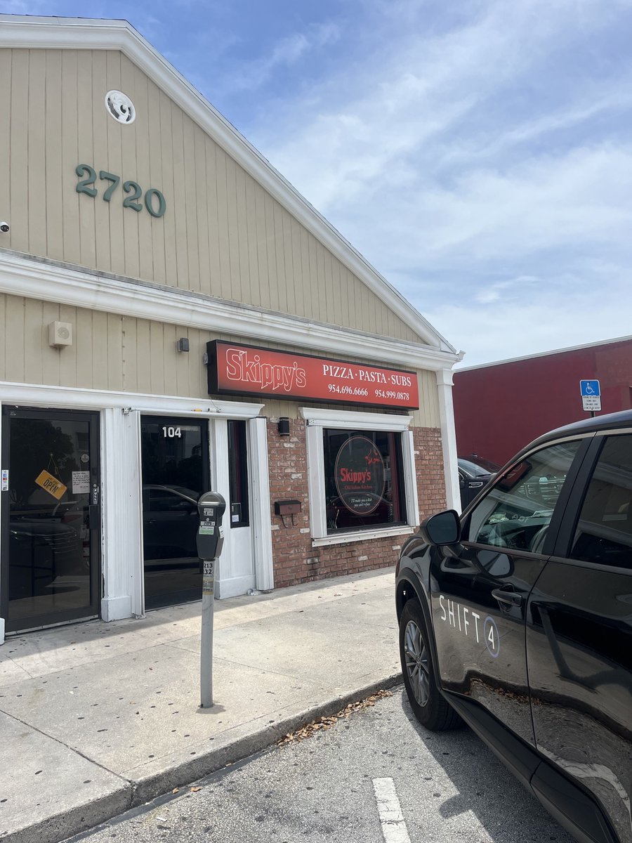 ShawnH_Shift4's tweet photo. Big G's also known as Skippy's is now live with Shift4 Dine!!! @Shift4 https://t.co/sv5KfppeOP