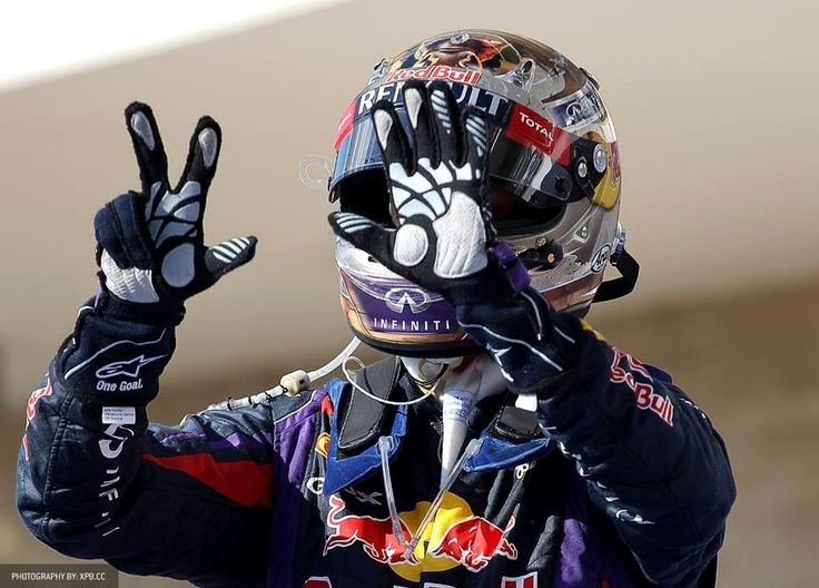 blckpnthrmilton's tweet photo. the 4 driver challenge

• The driver that got me into f1
• My favourite driver
• The driver I miss seeing on the grid
• The driver I got a soft-spot for https://t.co/ZbYtLFQaaP