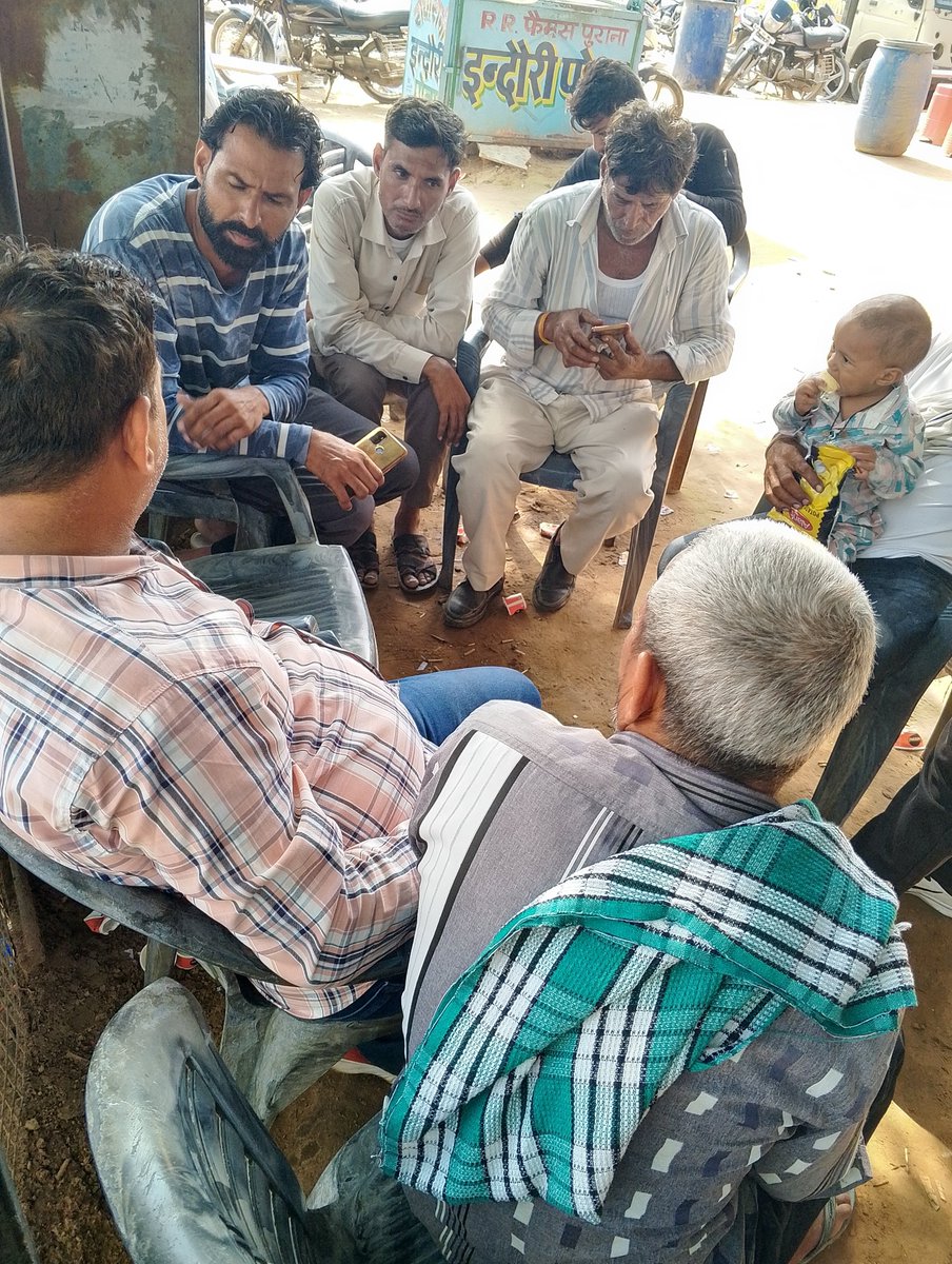 SbmChomu's tweet photo. नगर परिषद चौमूं 
Ulb code 800516
स्थानीय नागरिकों को SUP के दुष्प्रभावों के बारे में बताकर इसका उपयोग नही करने की समझाइश की गई
@LSG_Rajasthan 
@SmdsbmU 
@NoPlasticWaste_ 
@PMU_SBM_RAJ 
@SbmRajPMU https://t.co/oTJd4gcwB1