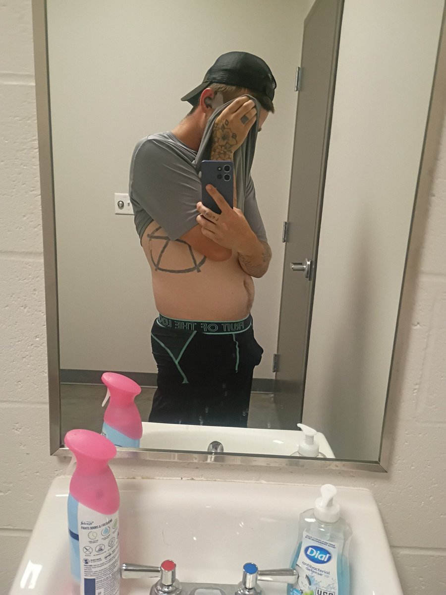 jonal2a's tweet photo. #content #gaycontent #onlyfans https://t.co/VM8IcJ8bDv