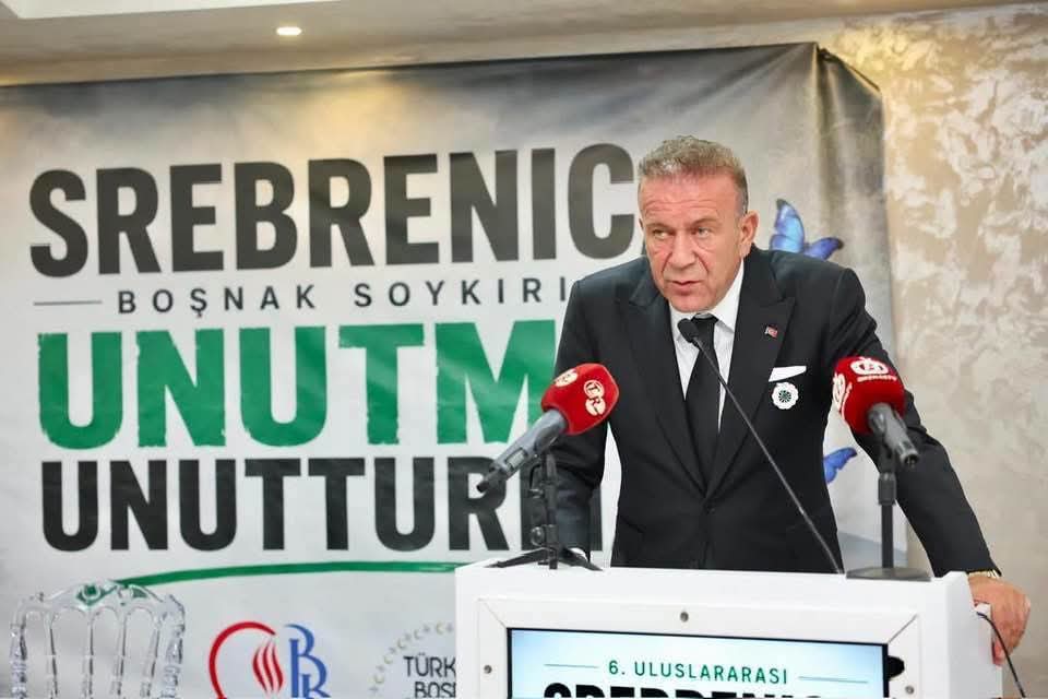 rumelivakfi's tweet photo. Bayrampaşa Belediyesi ile Türkiye Bosna Sancak Derneği iş birliğinde düzenlenecek olan 6. Uluslararası Srebrenica Boşnak Soykırımı Anma Programı öncesindeki lansman toplantısına Rumeli Türkleri Vakfı Başkanımız Fuat Dönmez katılım sağladılar. https://t.co/8hPeAxjSFy