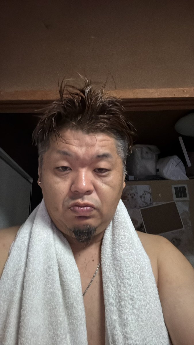 lito5229's tweet photo. 眉そった https://t.co/hLek7KFNtA