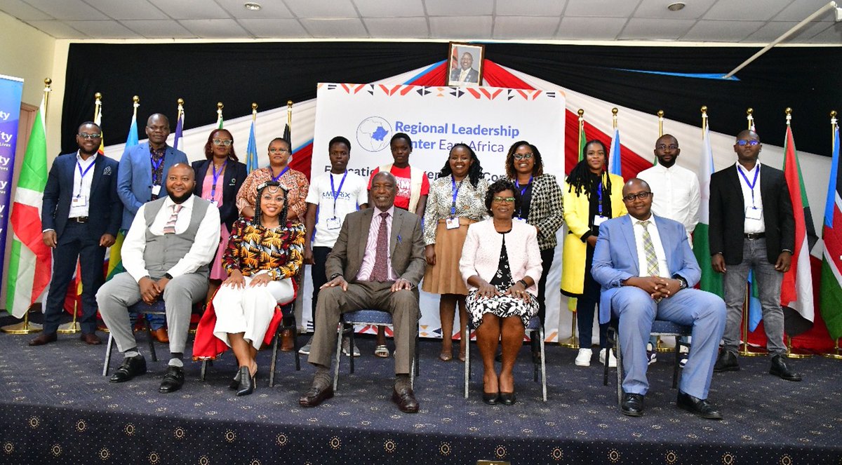 OracleAcademy's tweet photo. @OracleAcademy shared insights on #AI in #education at the Education Changemakers Conference, #Kenya, hosted by @rlceastafrica and the @TrevorNoahFdn at @KenyattaUni, Nairobi. Drawing educators, development partners, policymakers, and young leaders, the event celebrated youth-led innovation and explored transformative solutions shaping the future of education in #Africa. Read > 
https://t.co/vfwMqG6sSL