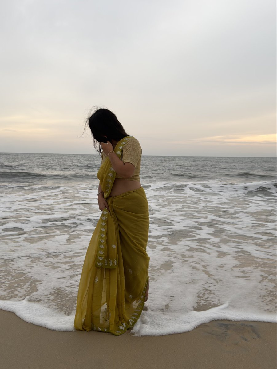 ranjanikovai tweet picture