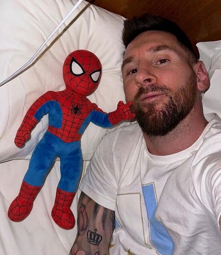 Indie5051's tweet photo. Messi cumplió un sueño https://t.co/ZZgzQrIRBM