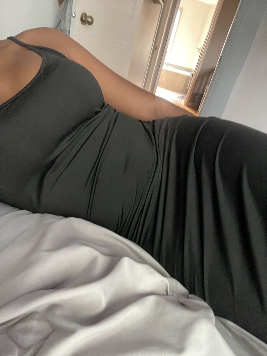 smr93aa's tweet photo. Disponible 

#moneymiss #moneyslaves #moneyslavefrance #soumis #domina #blackmail #feet #nudes #reel #sugardady #sugarbabies #atm #findomcash #fetichistespieds #paypal
#dominATE_Experience #findom #paypig https://t.co/ji9UWJz7PA
