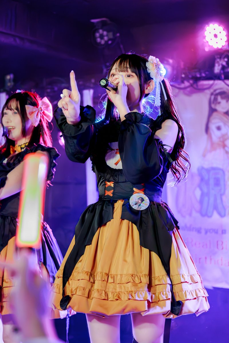 A6m2Ms06's tweet photo. 生誕用オレンジ衣装

2026.6.28 四谷Lotus
水沢美咲さん生誕祭 1部
#ぽけっとファントム 
#松岡未都 さん https://t.co/ZCgjUzZyFy