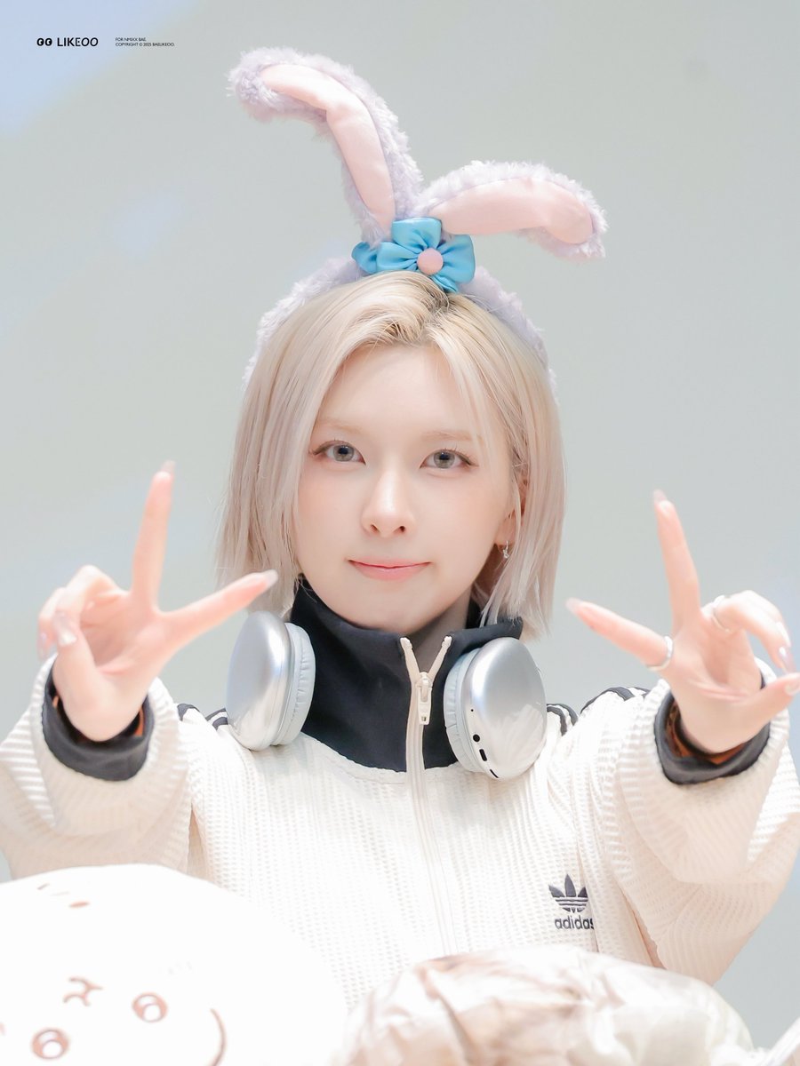 baelikeoo's tweet photo. 7월도 잘 부탁해 솔아~~ 
솔아랑 다같이 만나는 7월 기대된당 <3

250403 HQ

#NMIXX #엔믹스 #エンミックス 
#BAE #배이 #배진솔 #라이크오와솔 https://t.co/wEJoRB03Yg