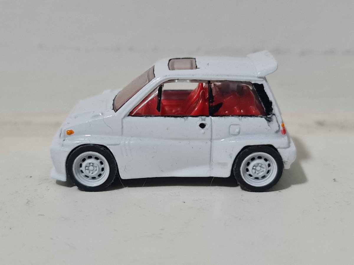 Aoiscustoms's tweet photo. 1/64 custom Hotwheels Honda City Turbo II. Another white on white Honda. And I really like how it turned out.

#customdiecast #hondacityturboii #diecastcustom #hotwheels https://t.co/43CaqTrLDl