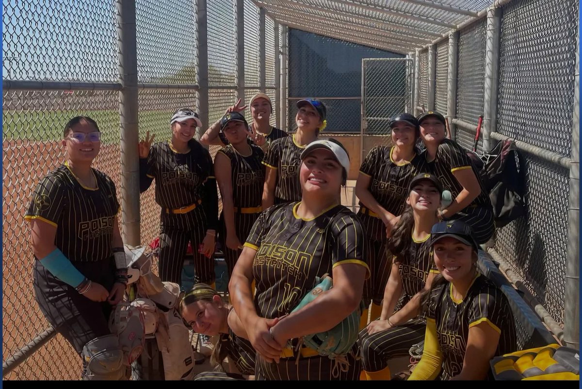NMPoisonMorales's tweet photo. NMPOISON-Morales had a really good showing at the @USAPreps Stars &amp; Stripes Showcase in Vegas. We went 2-3 as they didn't have a tourney at the end after 9 years. Lots of college coaches at our games along with great feedback on our team &amp; culture!  Proud of these girls! https://t.co/LPPgF7O5P0