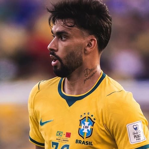 choquei's tweet photo. 🚨ATENÇÃO: Lesão de Lucas Paquetá não é simples e o jogador deve retornar em campo só dia 19 de julho, final da Copa do Mundo, afirma a ESPN. https://t.co/0Rx1vpnLEC