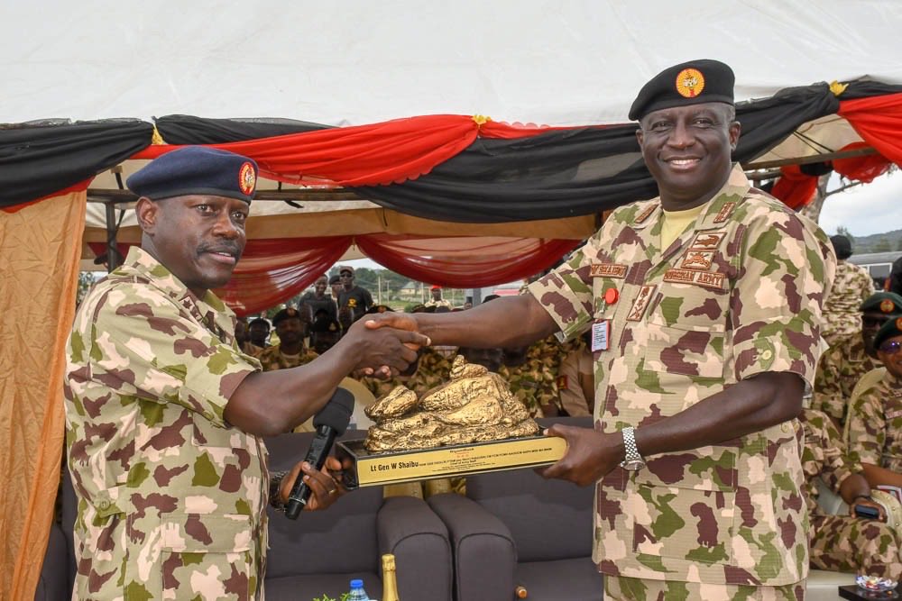 phdlimited_'s tweet photo. Also in attendance were the Gwom Rwey Foron, representing the Gbong Gwom Jos, senior military officers, and other distinguished guests. https://t.co/SYVjUrTQGJ