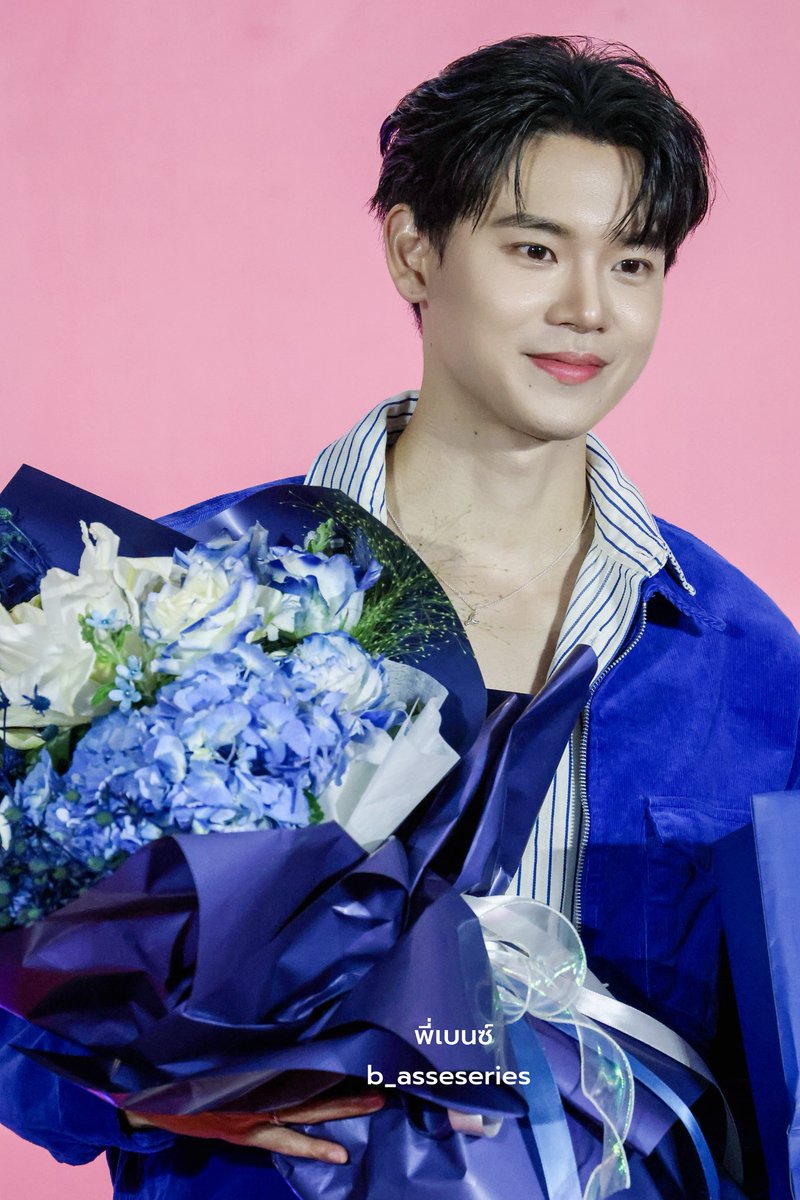b_asseseries's tweet photo. ดอกไม้กับคนหล่อ ✨✨

TOPS TH x OralB x YINANAN

#OralBxYin
@yinyin_anw #yinyin_anw https://t.co/eLX9bze64v