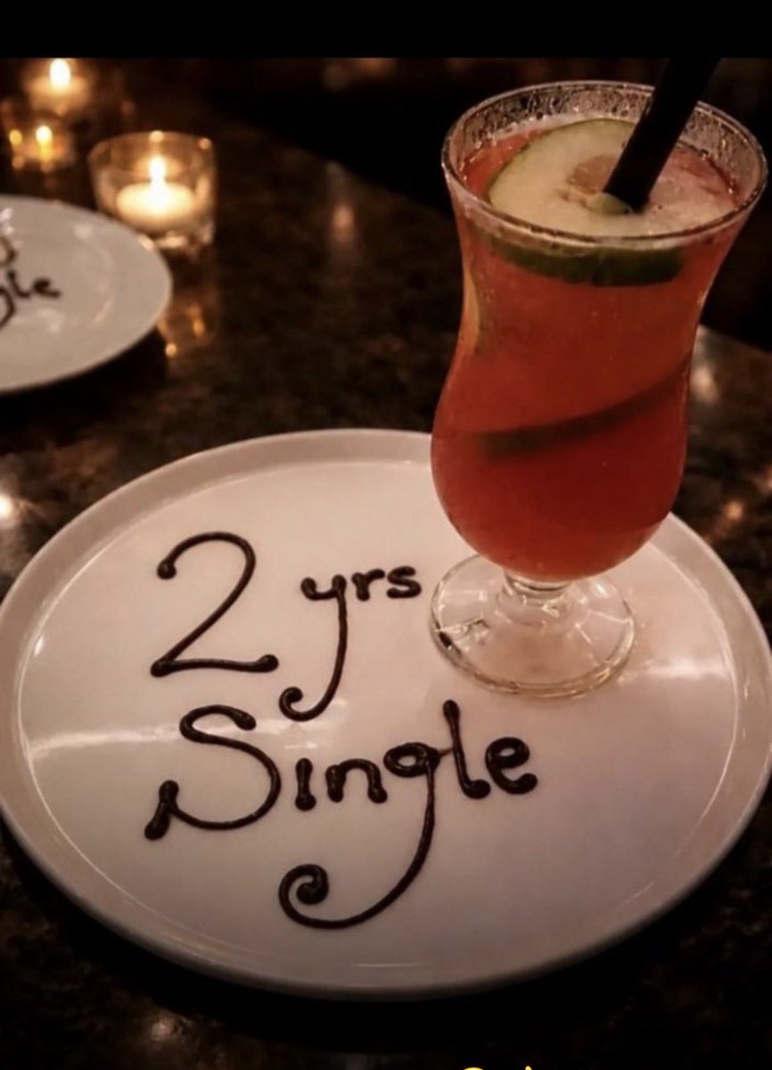 only1bangerlee's tweet photo. Happy anniversary to me. https://t.co/qZcWW3IVAr
