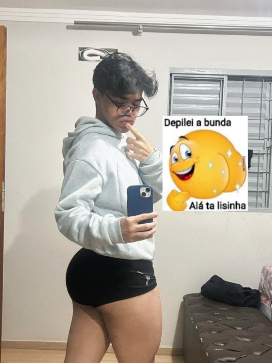 gustwvzz's tweet photo. eu sou essa figurinha https://t.co/SRAcQQtRwR