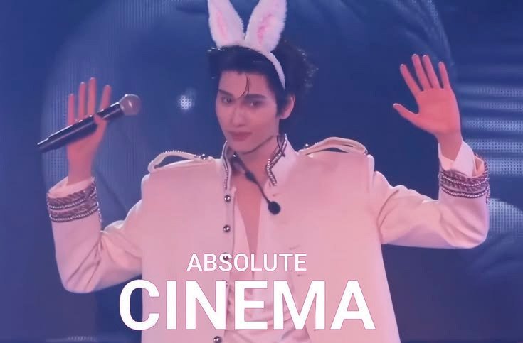baeb4e_x0's tweet photo. Me after traumatizing people with reading choices: https://t.co/85gTq9eXNJ