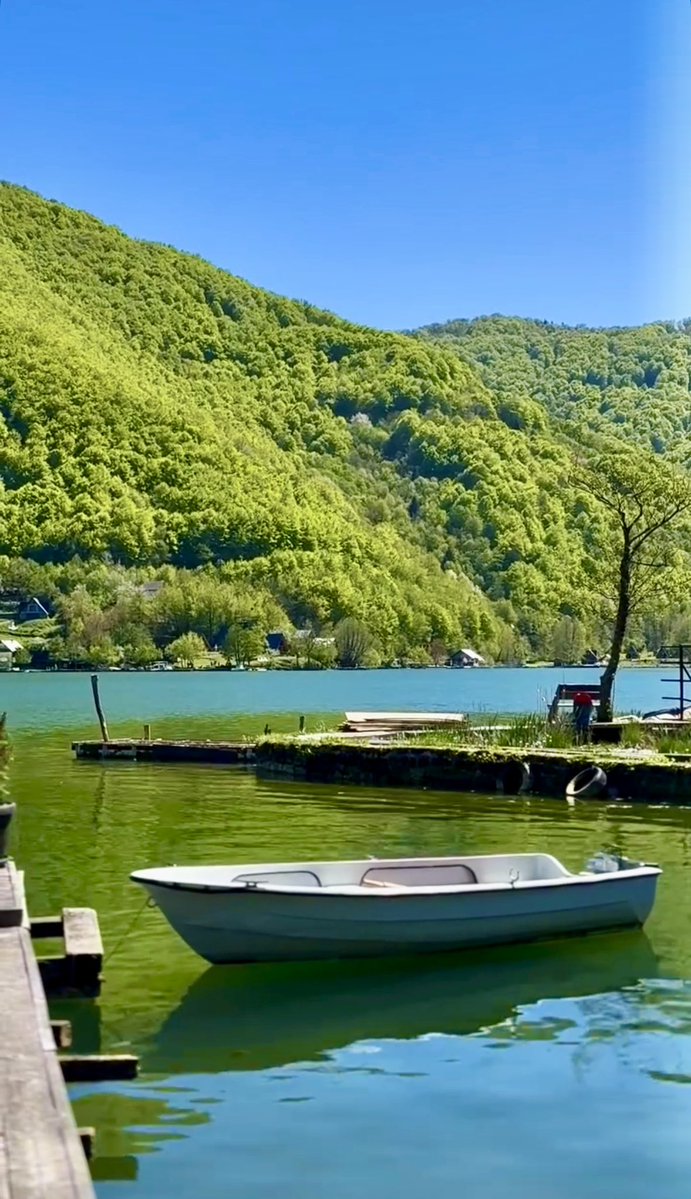 esbrowski's tweet photo. 📍Plivsko Jezero / Plivski Vodopad https://t.co/ErWYww9iJO