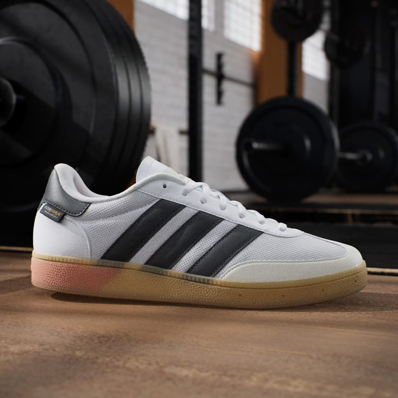 KicksDeals's tweet photo. Good size options are 40% OFF for the white/black-lucid red adidas Training Spezial at $71.40 + you can get FREE shipping. //Ad

BUY HERE -> https://t.co/iT8IuvKJCv (use code SAVE at checkout) https://t.co/F17mQduAkp