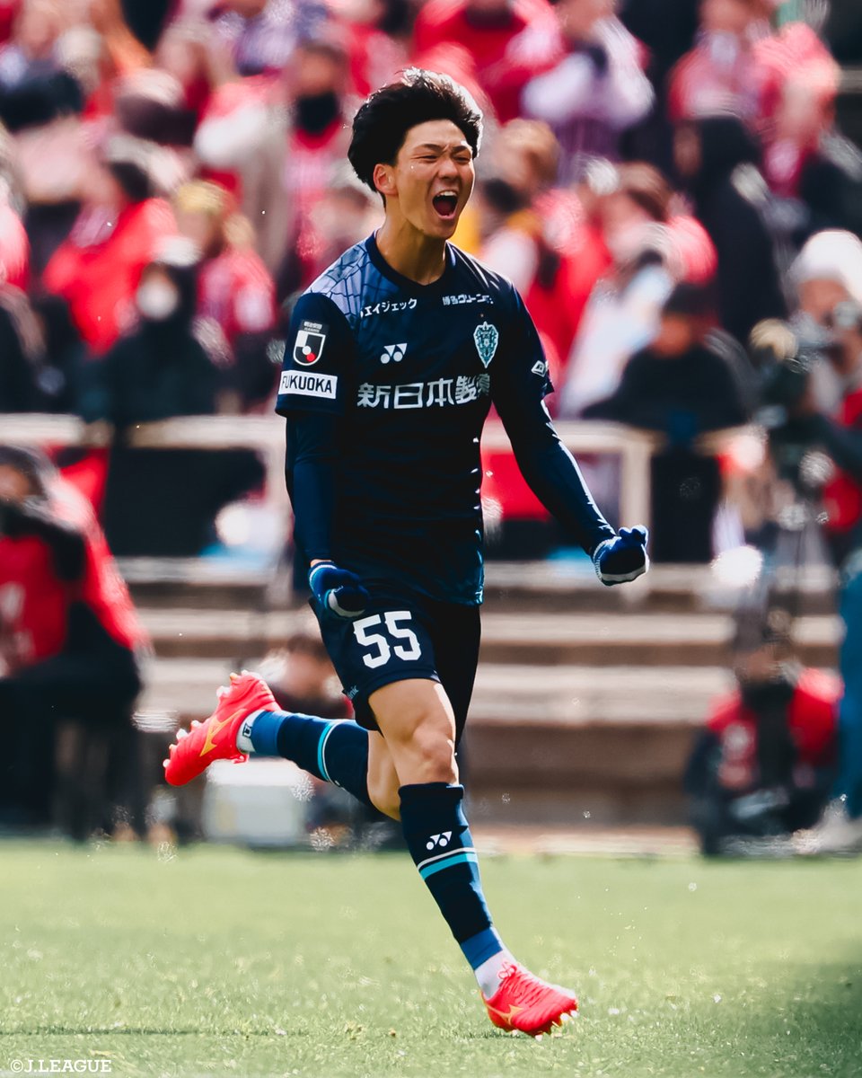 J_League's tweet photo. 🎂 HAPPY BIRTHDAY 🎂

本日7月1日は
アビスパ福岡
前田快 選手の22歳の誕生日です👏

前田選手、
おめでとうございます🎊

@AvispaF https://t.co/T2JiWa8e7F