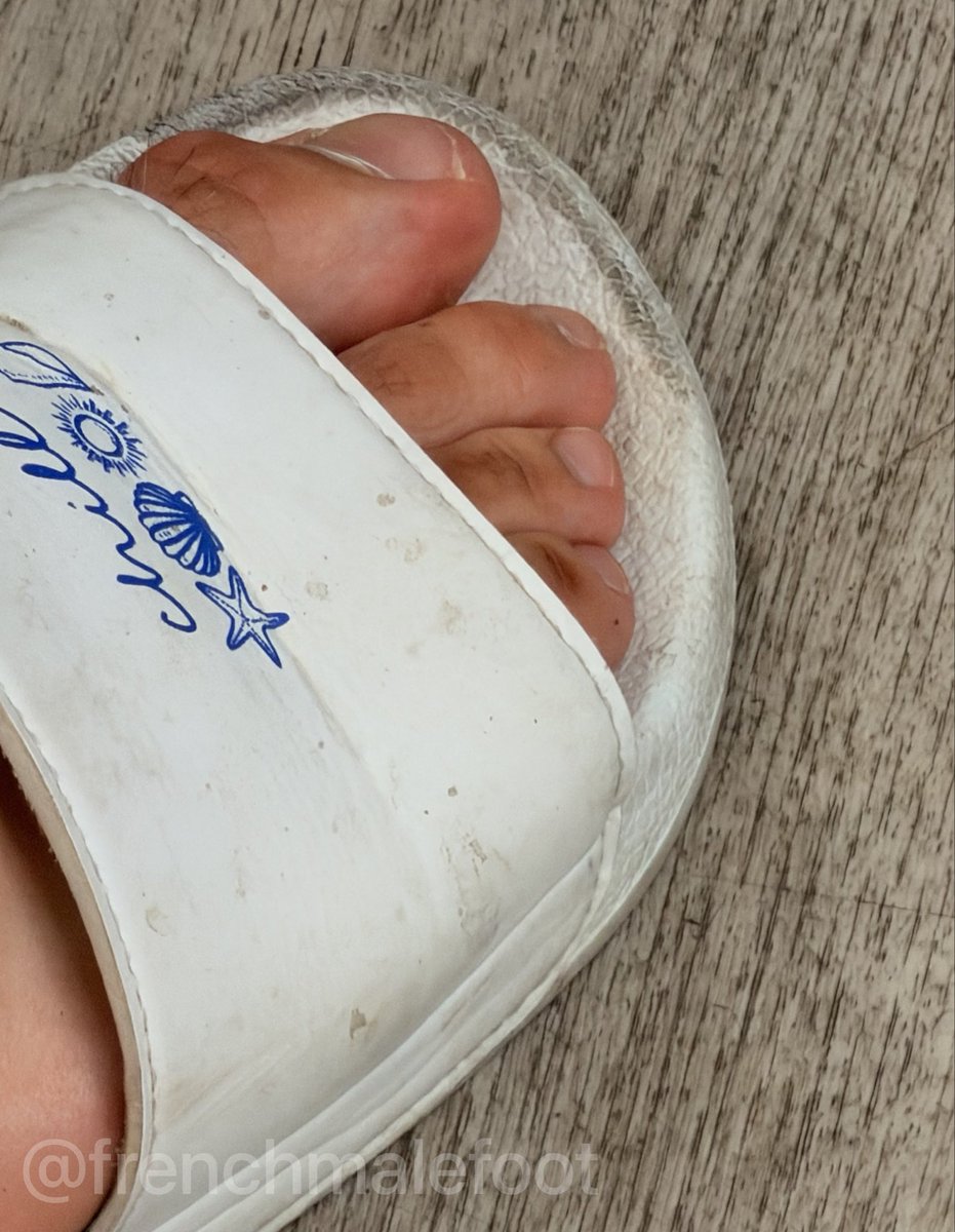 French Male Foot Fetish tweet media