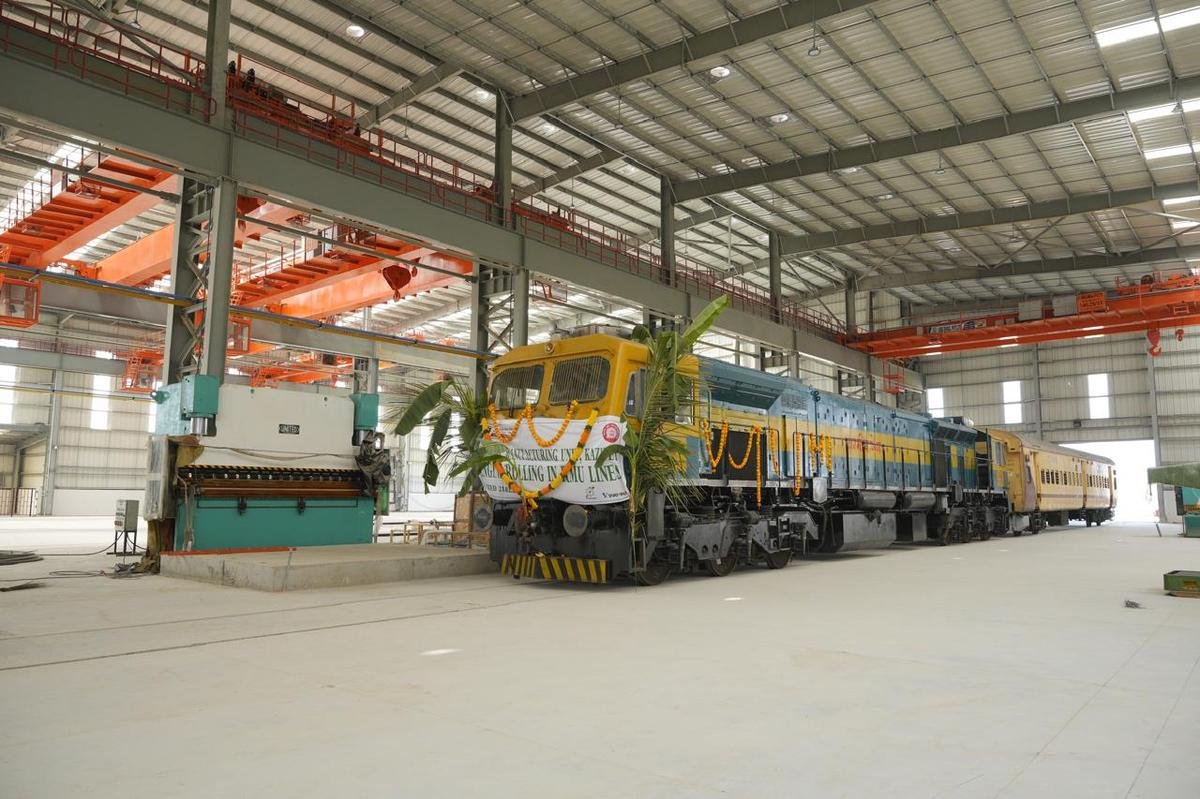 📢Indian Railways has floated a global tender for 200 next-generation ...