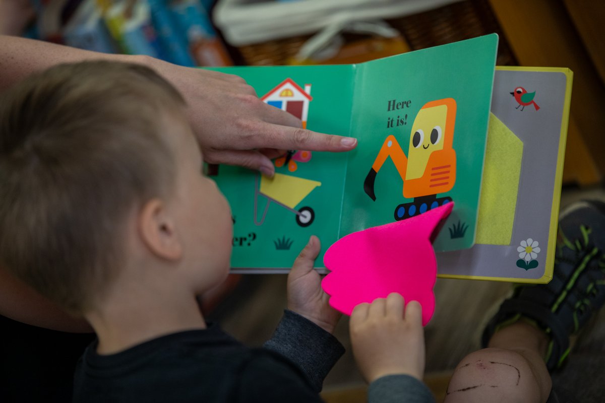 CAPLibraries's tweet photo. Libraries help communities learn, connect, and grow. Whether you're borrowing materials, attending a program, or simply spending time at the library, libraries playan important role in our communities.

Learn more at https://t.co/0SmAR0KmbS https://t.co/6Q0Rj0rmLu