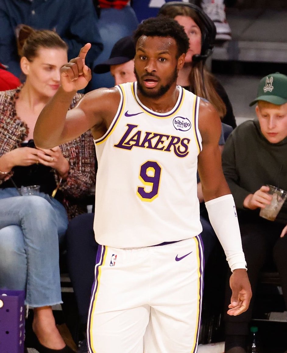 TheNBACentel's tweet photo. The Lakers have parted ways with Bronny James, per @ESPMNBA https://t.co/t20NEDYmyl