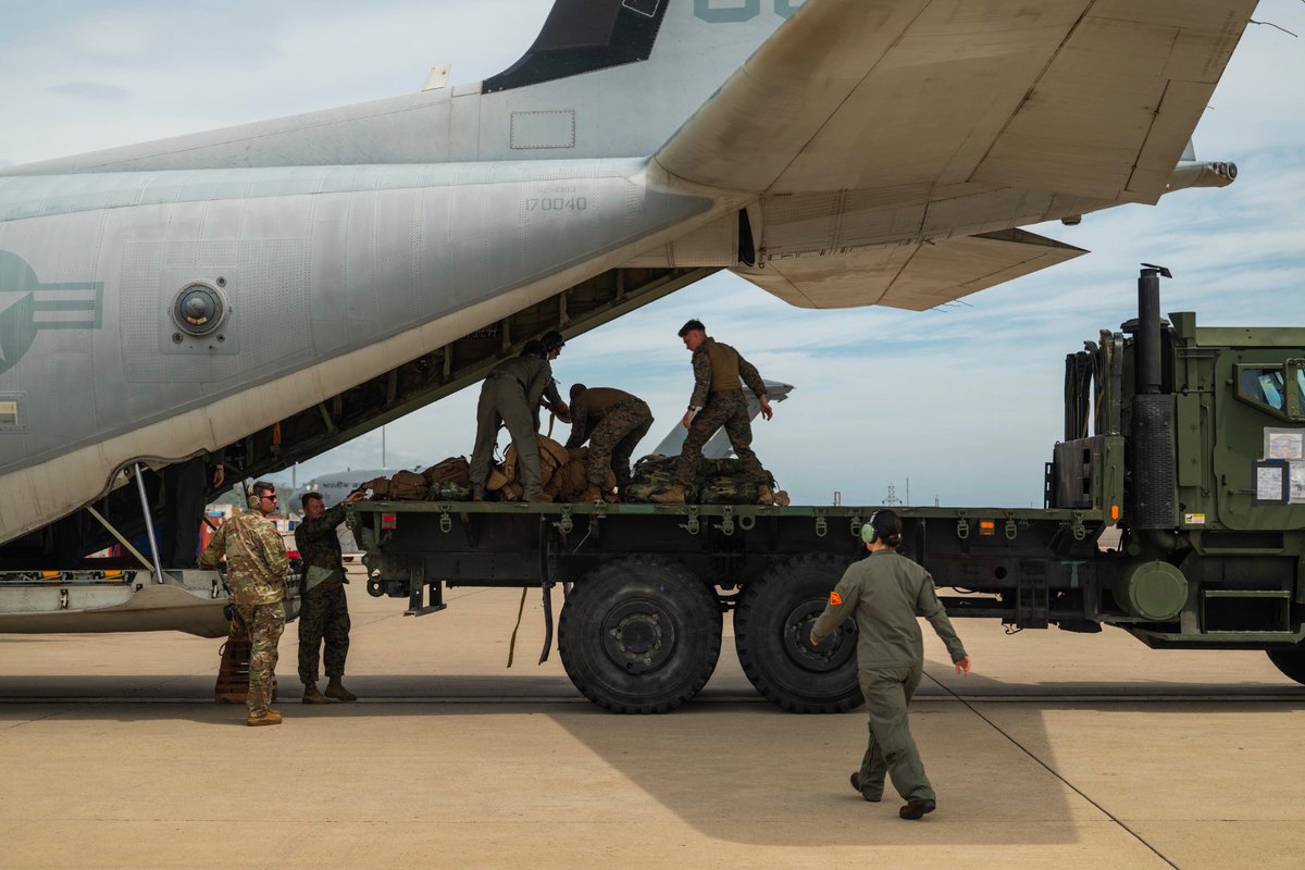 Southcom's tweet photo. A look at the @usairforce Contingency Response Element (CRE) expediting the offload of assistance from a C-130 Hercules at Simón Bolívar International Airport today. 

The CRE is accelerating the delivery of vital earthquake assistance to the frontlines by assisting the Venezuelan government, local aviation authorities, and the U.S. interagency response team with safely expanding the flow of inbound and outbound air traffic.

At the direction of SOUTHCOM, assigned U.S. military forces are supporting @StateDept-led U.S. disaster assistance to the people of Venezuela in the aftermath of the June 24, 2026, earthquakes.

@DeptofWar @SecWar @WHAAsstSecty @USForeignAssist @USAenEspanol @usembassyve