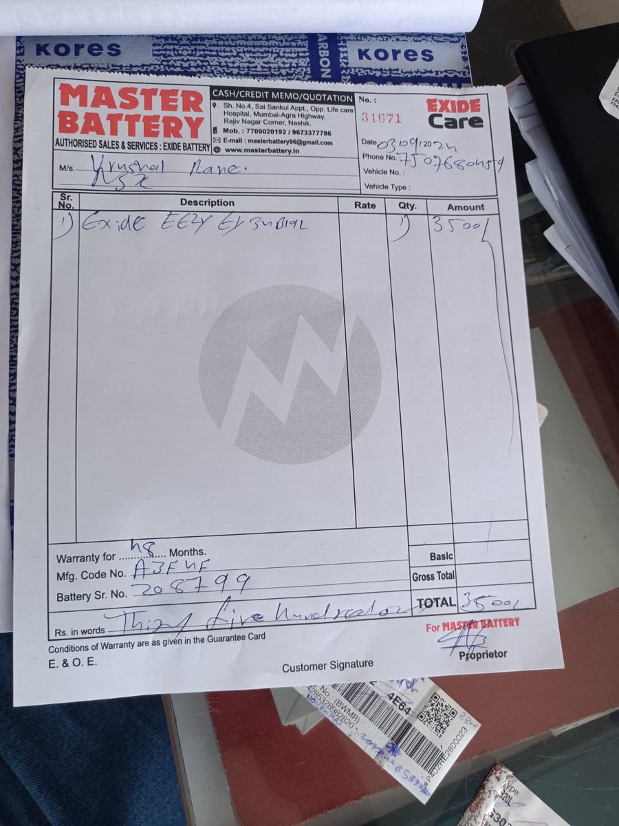 MilindVrushal's tweet photo. @ExideCare CEO providing the so called digital warranty as I had purchased a new battery however Exide team is harrassing me that Exide authorised dealer had provided me a replaced battery.. please grant warranty or permission to sucide. https://t.co/lxf1vQEUYH
