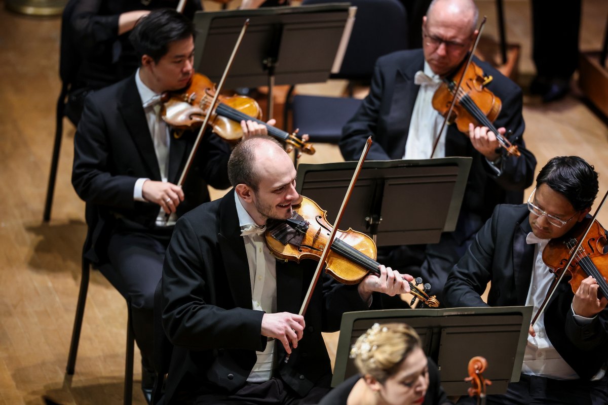 jaxsymphony's tweet photo. Beethoven. Mozart. Tchaikovsky. Explore the music and the stories behind it in our new Composer Sessions Series! Packages are on sale now and single tickets go on sale July 8. Learn more at https://t.co/zNNrkDMFpM. 🎼 https://t.co/KUtsaQU9aZ