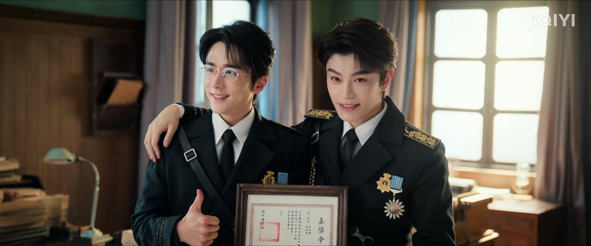 yanxiask's tweet photo. I was so happy watching Nanyang; seeing how u protect each other truly moved me. But the farewell really has come, i feel so bad also sad at the same damn time. I stumbled upon u completely by accident and i’m falling in love with u (yanxia)❤️‍🩹
#ArchivesTheNanyangMystery #南部档案 https://t.co/yNbOTUb7TJ