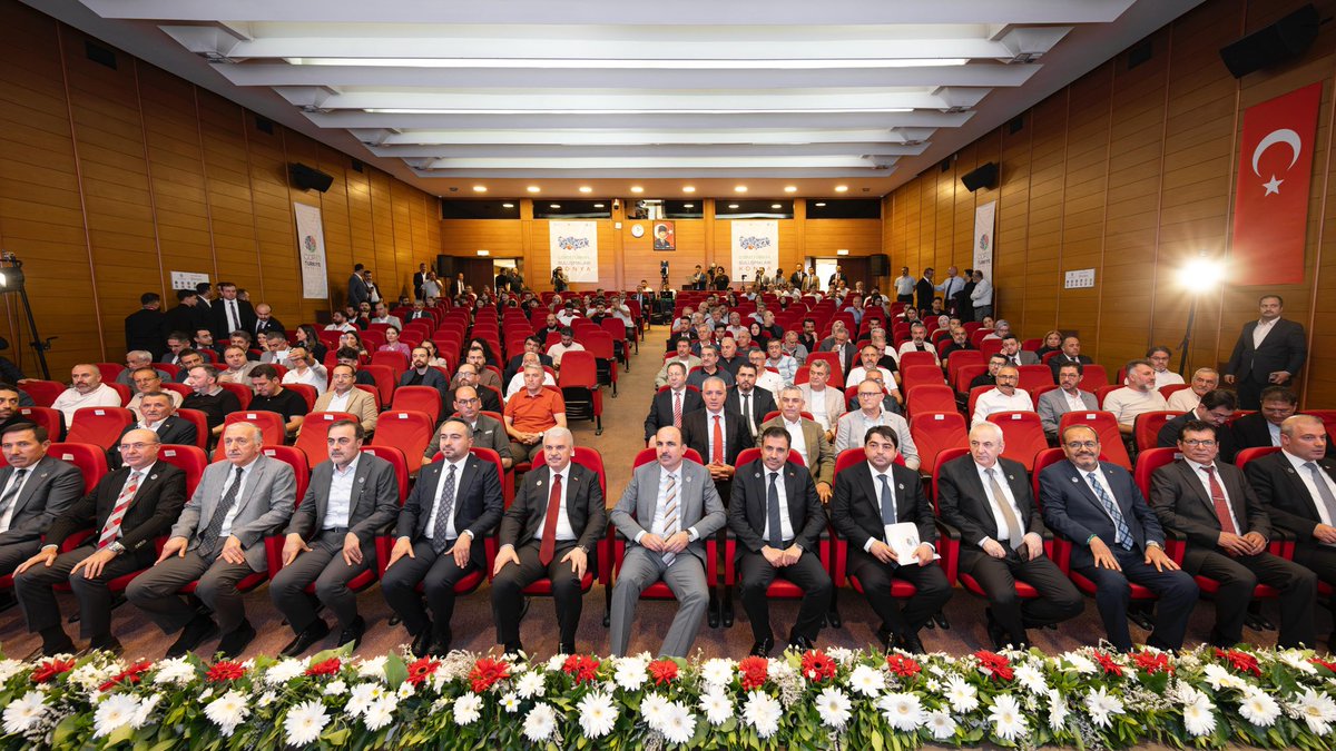 halilerdogantr's tweet photo. COP31 Türkiye Büyükşehir Buluşmaları

📍Konya https://t.co/s6mT03B7YO