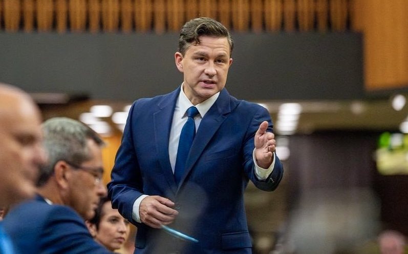 cultmtl's tweet photo. “Pierre Poilievre was Housing Minister in Stephen Harper’s Conservative government, which allowed 800,000 affordable rental units to be sold off to corporate landlords and developers. Under Harper, the average home price in Canada went up 70%, and Poilievre refused to do anything about it.”