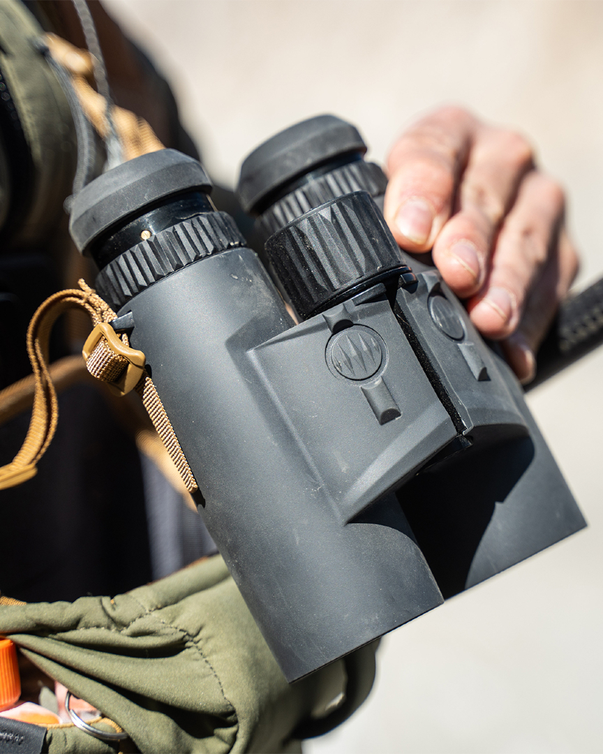 LeupoldOptics's tweet photo. The choice is clear. The BX-4 Range HD Gen 2 does more than find the target, it puts the distance in your hands. Save $300 now through 7/8.

https://t.co/Asu5LOmMdd

#LeupoldOptics #BeRelentless #BX4 https://t.co/DtvUZ9I6nR