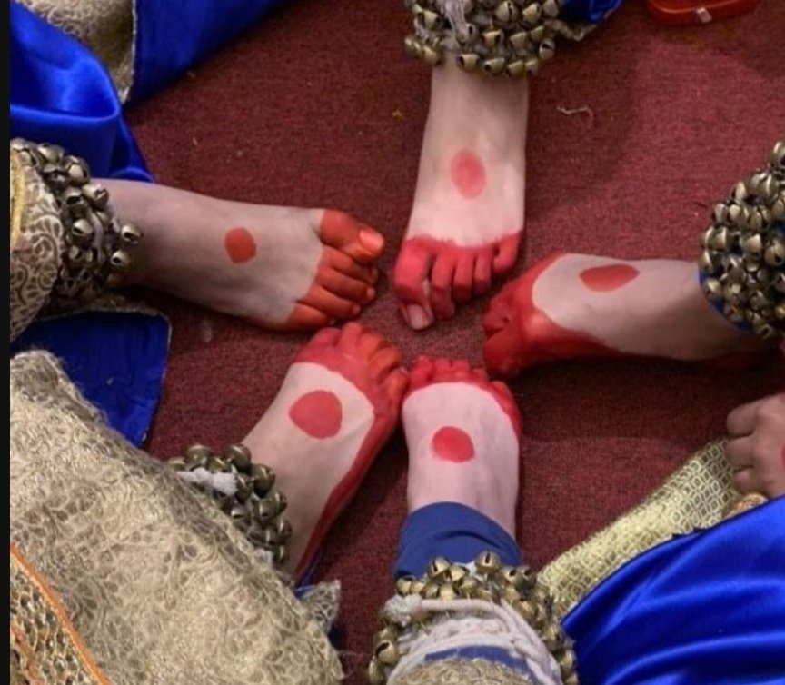 Shuchiii141979's tweet photo. Another unreal cultural theft.
This is a Portugese brand named parfois basically sells northern inspired Portugese jwellery literally renamed our "ghughroos" which indian classical dancers used to wear it from 1000 of yrs. These ppl never came out of colonial mindset. https://t.co/EeVA38xrgU