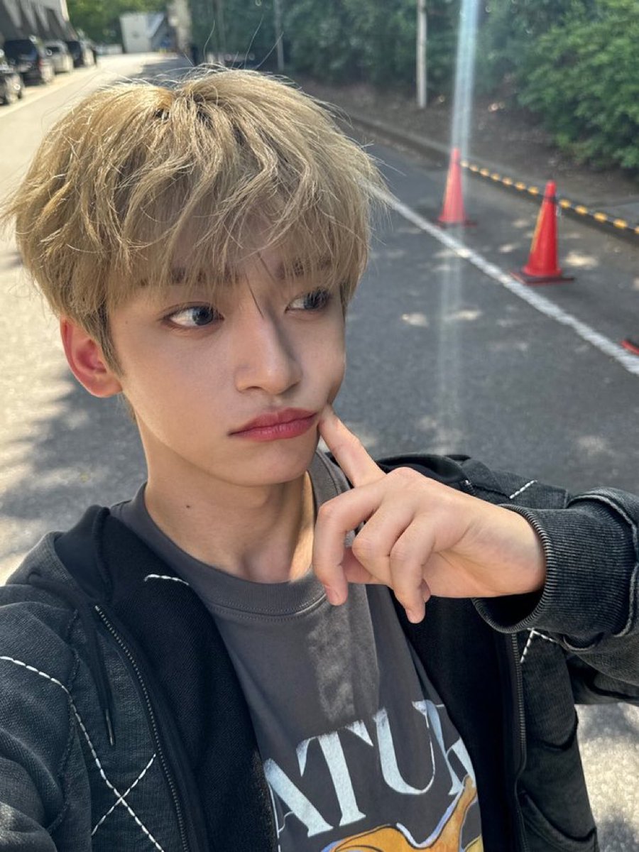 jaehaupdates's tweet photo. HAPPY BIRTHDAY JAEHA 🐸 https://t.co/2dIbD1c27L