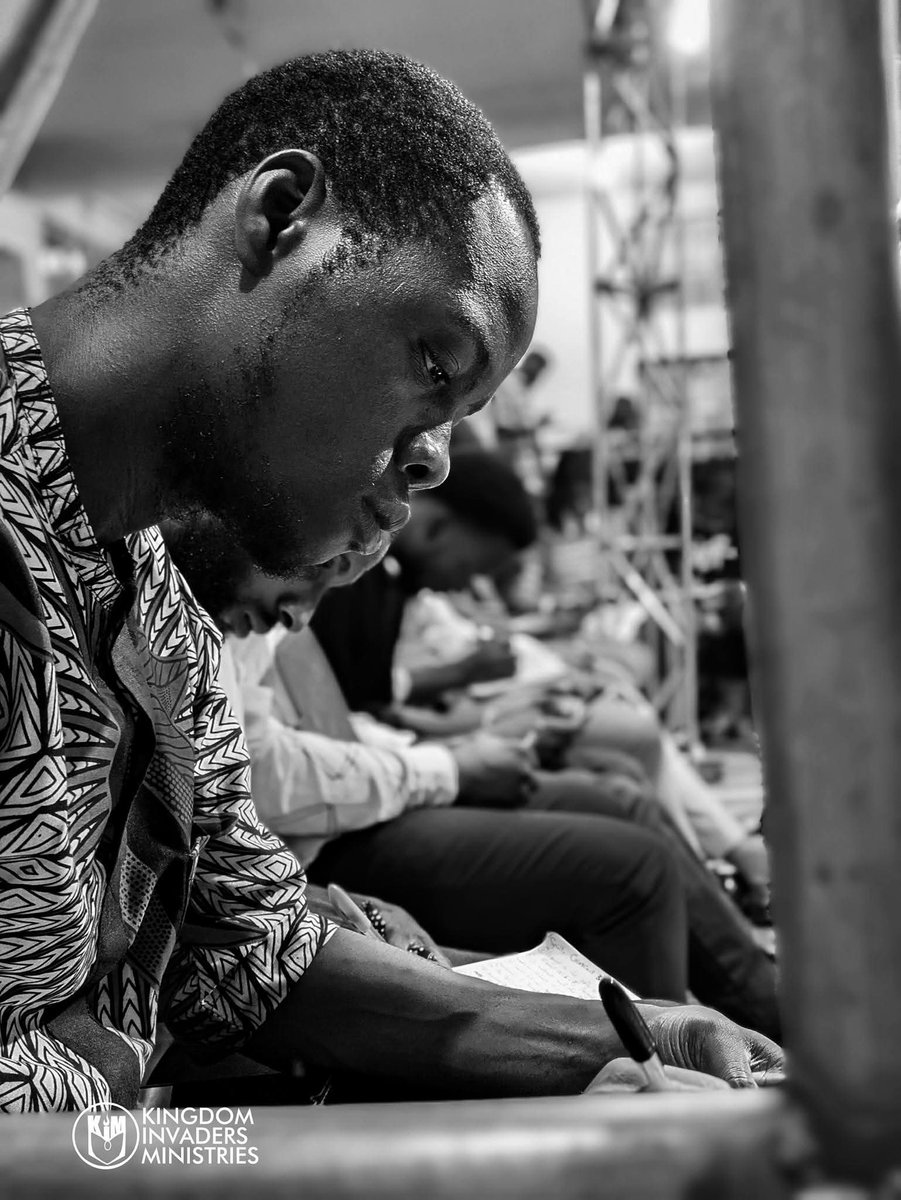 MichaelGodseed's tweet photo. The Faintest Ink is Better than the Sharpest Brain.
I take notes not because I can't remember, but because reference is key.

#viralreelsシ #viralpost . https://t.co/3lk9m0af9G