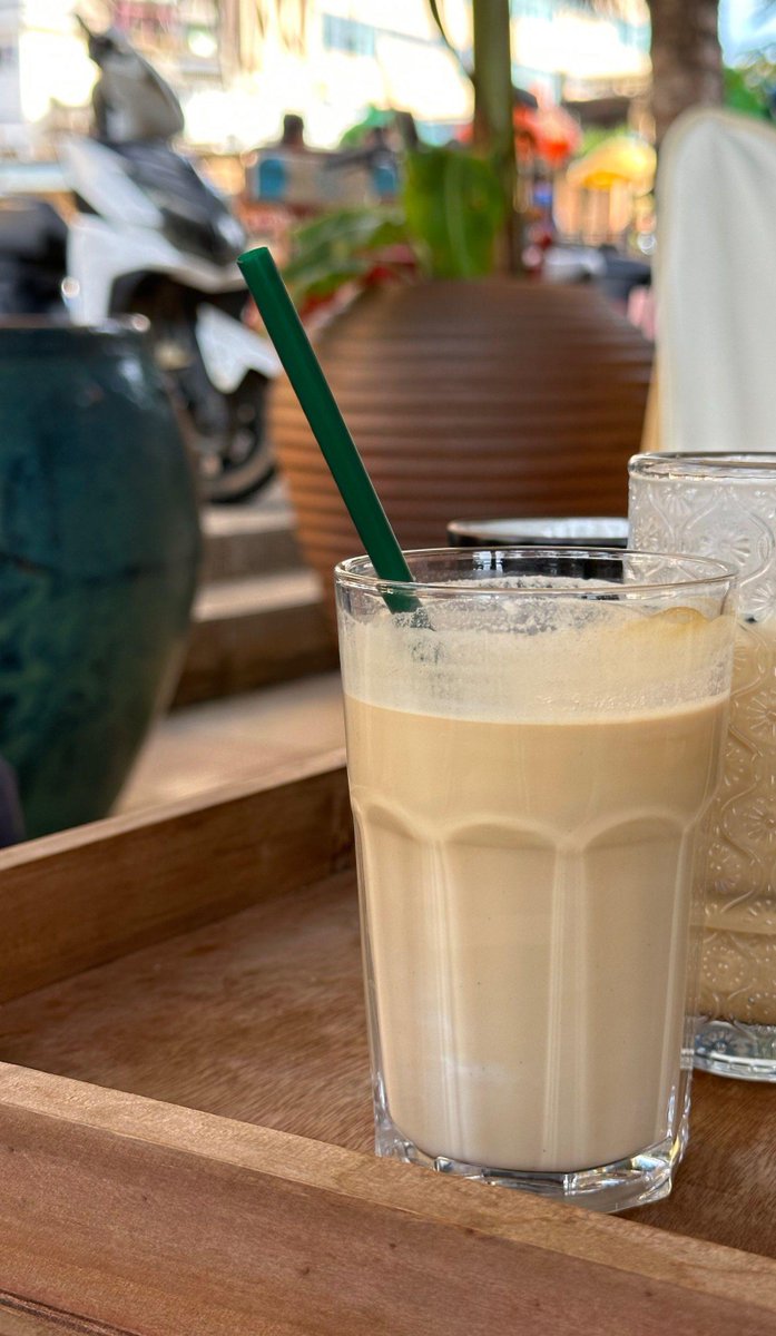 LatifaLithium's tweet photo. This buttery Japanese Hokkaido milk powder is a game-changer for baking! It adds a rich, creamy depth to my cookies, no clumps, perfect for lattes too. 10/10 for quality, worth every penny! https://t.co/Sr1o37ZKs2