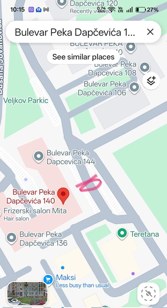 LazarAndroid's tweet photo. @prijavi_problem
Poštovani, 
neupotrebljivo, neregistrovano vozilo nam zauzima parking skoro godinu dana (možda i više). Molim Vas za oslobađanje parking mesta.
Parking iza Bul. Peka Dapčevića 140
Hvala unapred https://t.co/3eaFmwj4dM