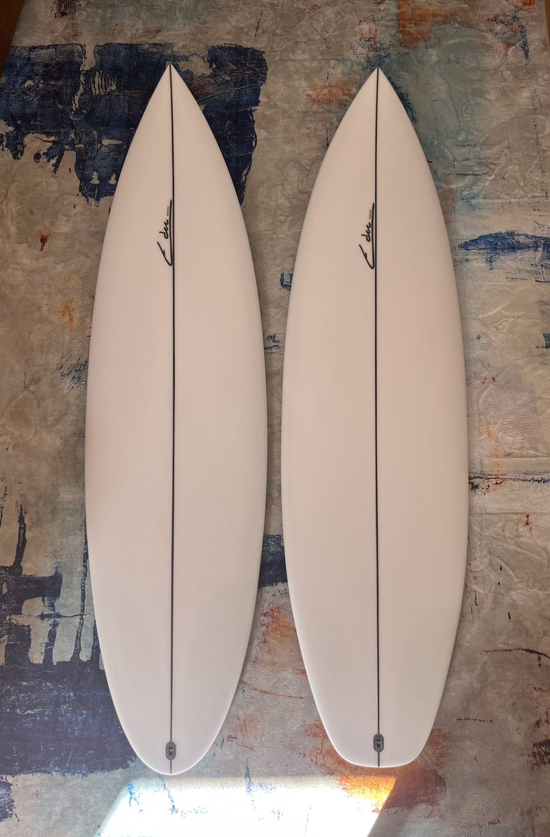 eduarcia18's tweet photo. A batch of surfboards for a old young man 😈🤘
iC - 5’9 x 18 1/2 x 2 3/8 - 26,5L
Padre quad S - 5’8 x 18 3/4 x 2 3/8 - 26,7L
#edushapes #surfboards #surf #fromsurferstosurfers #portugal https://t.co/IJcIq8gxQz