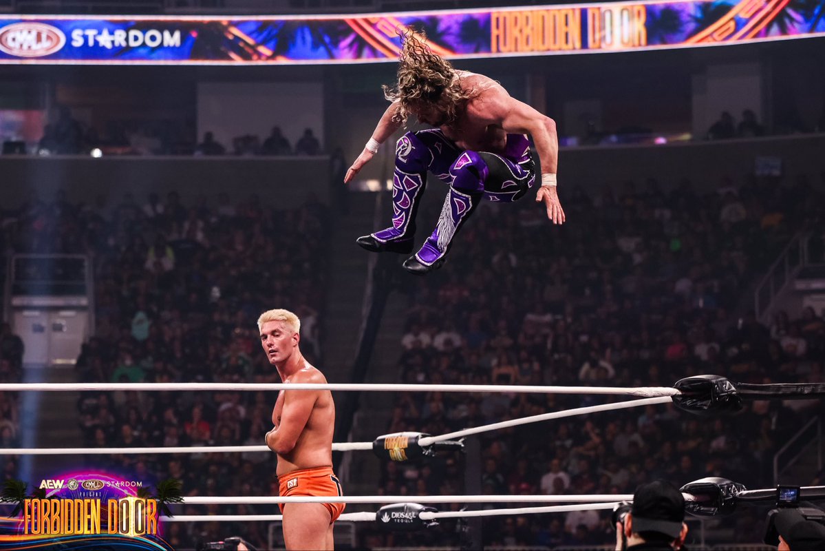 RyanLoco's tweet photo. Couple more from Sunday. What a night. || 📸 for @AEW https://t.co/IXumCvRJtY