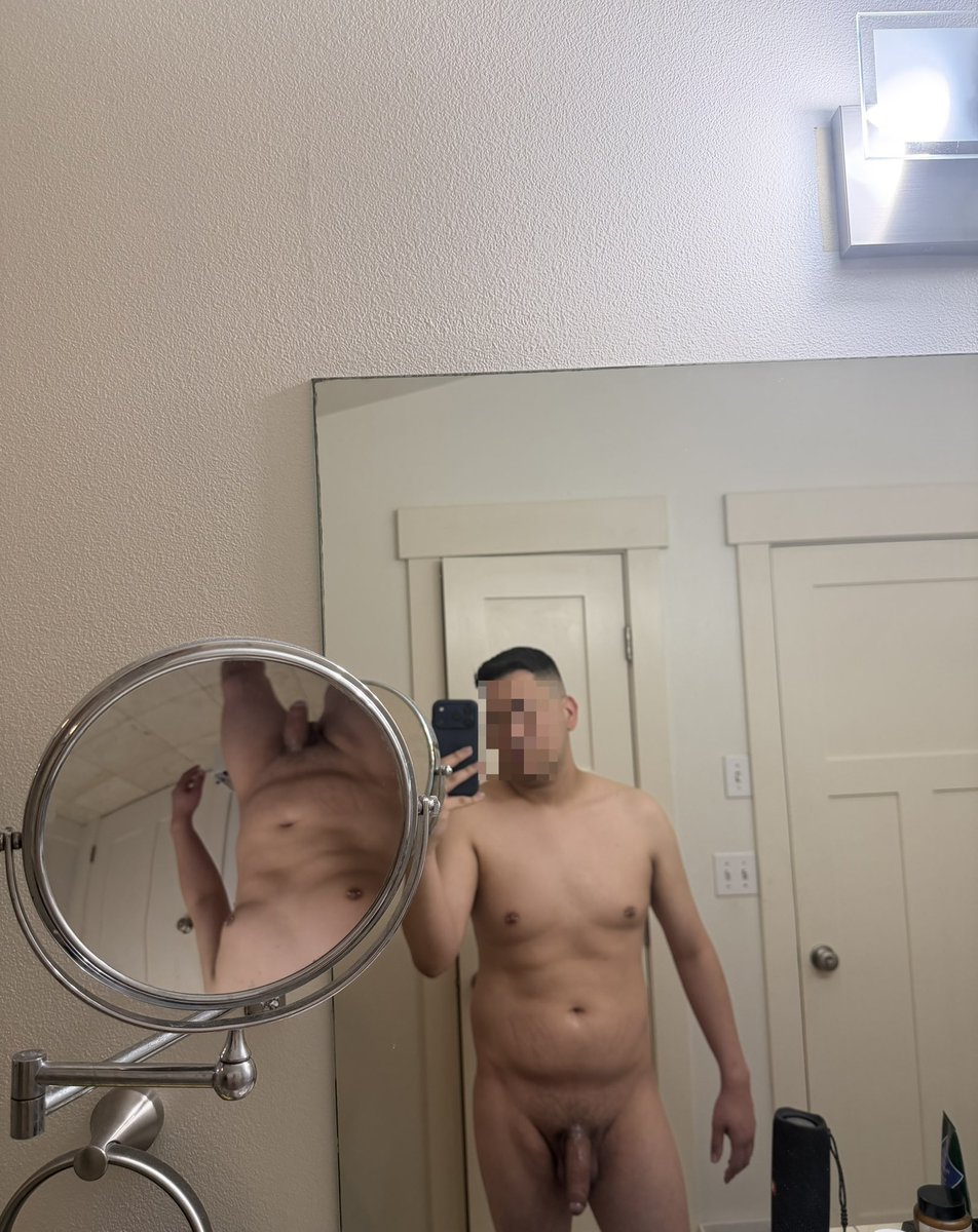 DelPapiii's tweet photo. Time to clean up. 🍆🚿 https://t.co/Brn3G0cc73