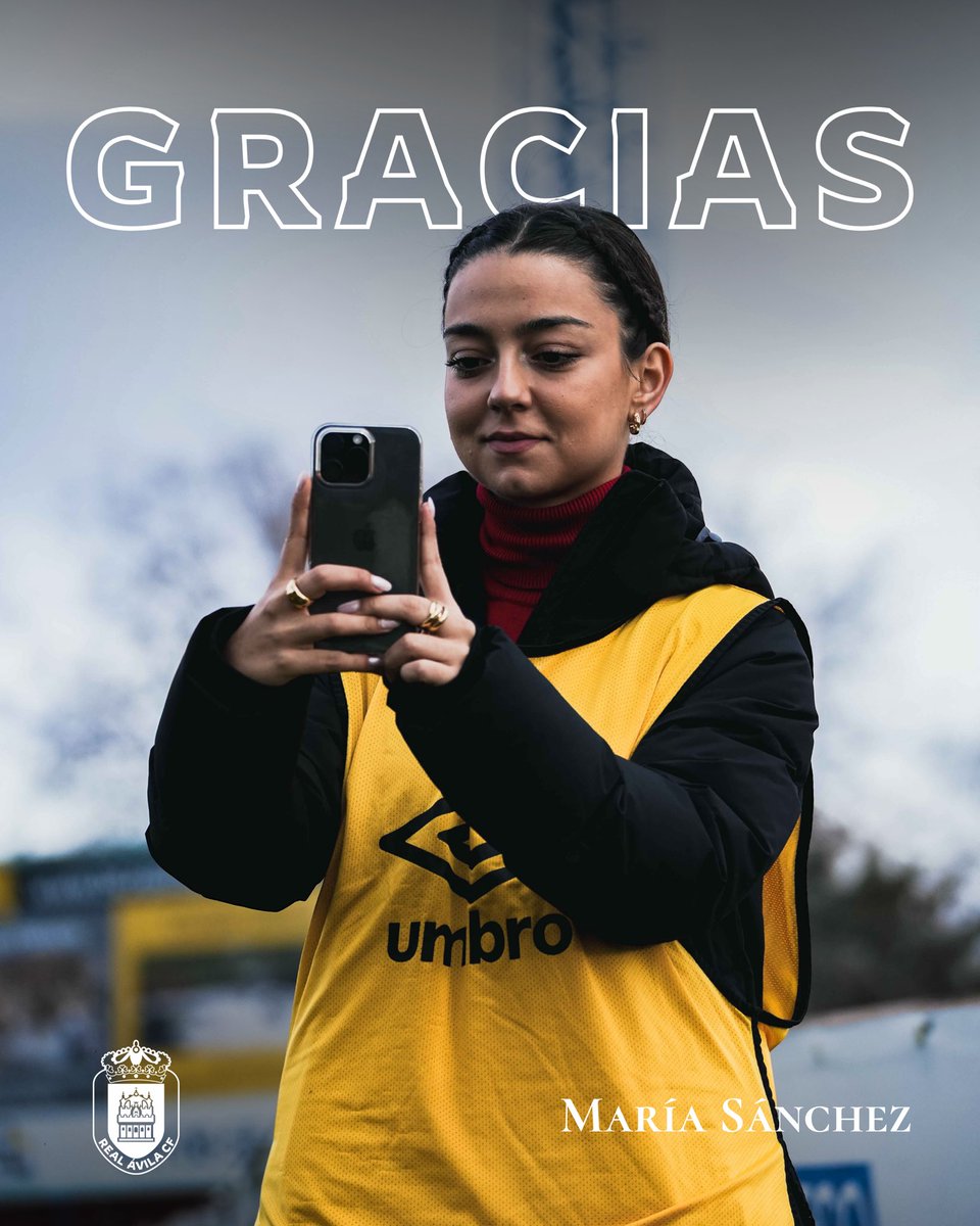 RealAvilaCF's tweet photo. 🔴 GRACIAS, MARÍA 🔵

Hoy a la CM le toca escribiros un mensaje diferente:

Hoy finaliza mi etapa al frente del Departamento de Comunicación y Prensa del Real Ávila CF.

Solo puedo daros las gracias por todo el cariño, el respeto y el apoyo que me habéis brindado durante este camino. Ha sido un auténtico privilegio vivir esta temporada 2025/2026 junto a vosotros y formar parte de un club histórico como es el Real Ávila CF, dentro de un proyecto tan ilusionante.

Me marcho profundamente agradecida por todo lo vivido y con el orgullo de haber podido aportar mi granito de arena para acercaros el día a día del club a todos vosotros.

Porque, aunque hoy termine esta etapa profesional, hay algo que nunca cambiará: soy una encarnada más y siempre lo seré.

Os deseo de corazón toda la suerte del mundo para esta nueva temporada 2026/2027. Estoy convencida de que seguiréis llevando este escudo donde merece estar.

Gracias por todo. Y, como siempre… ¡VAMOS, ÁVILA! ❤️💙