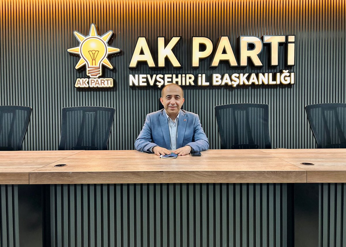 SSonugelen's tweet photo. Merkez İlçe Başkanlığı olarak haftalık olağan toplantımızı gerçekleştirdik. Teşkilat çalışmalarımızı değerlendirerek istişarelerde bulunduk. https://t.co/rJ7JXdjYHw