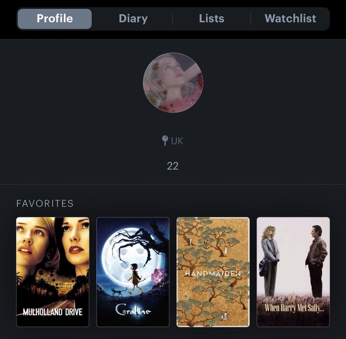 Ellaaaa213's tweet photo. Me + my letterboxd💜 https://t.co/TmuBZ8Oclk